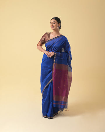 Navy Blue Maheshwari Handwoven Silk Cotton Jari Booti Pallu