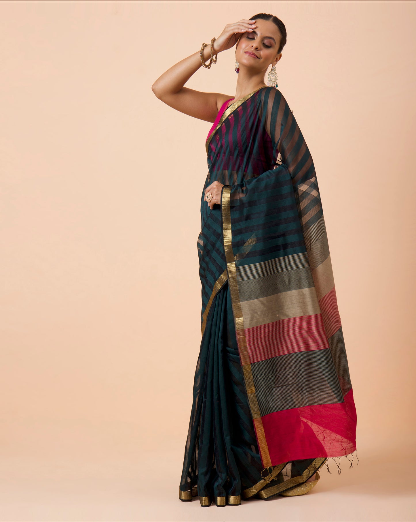 Wine green Silk & Cotton Maheshwari Saree with Multicolour Palla