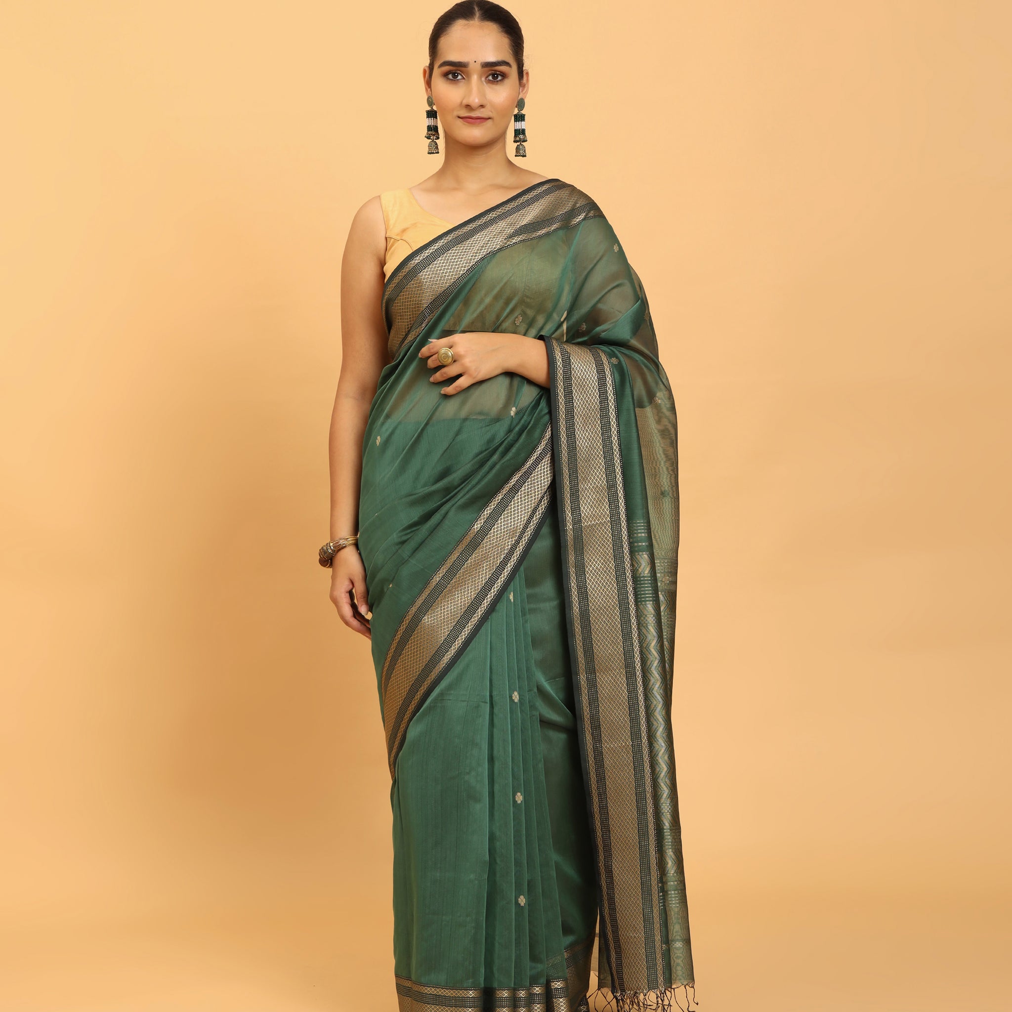 Emerald Green Maheshwari Handwoven Resham Jalla Pallu Saree