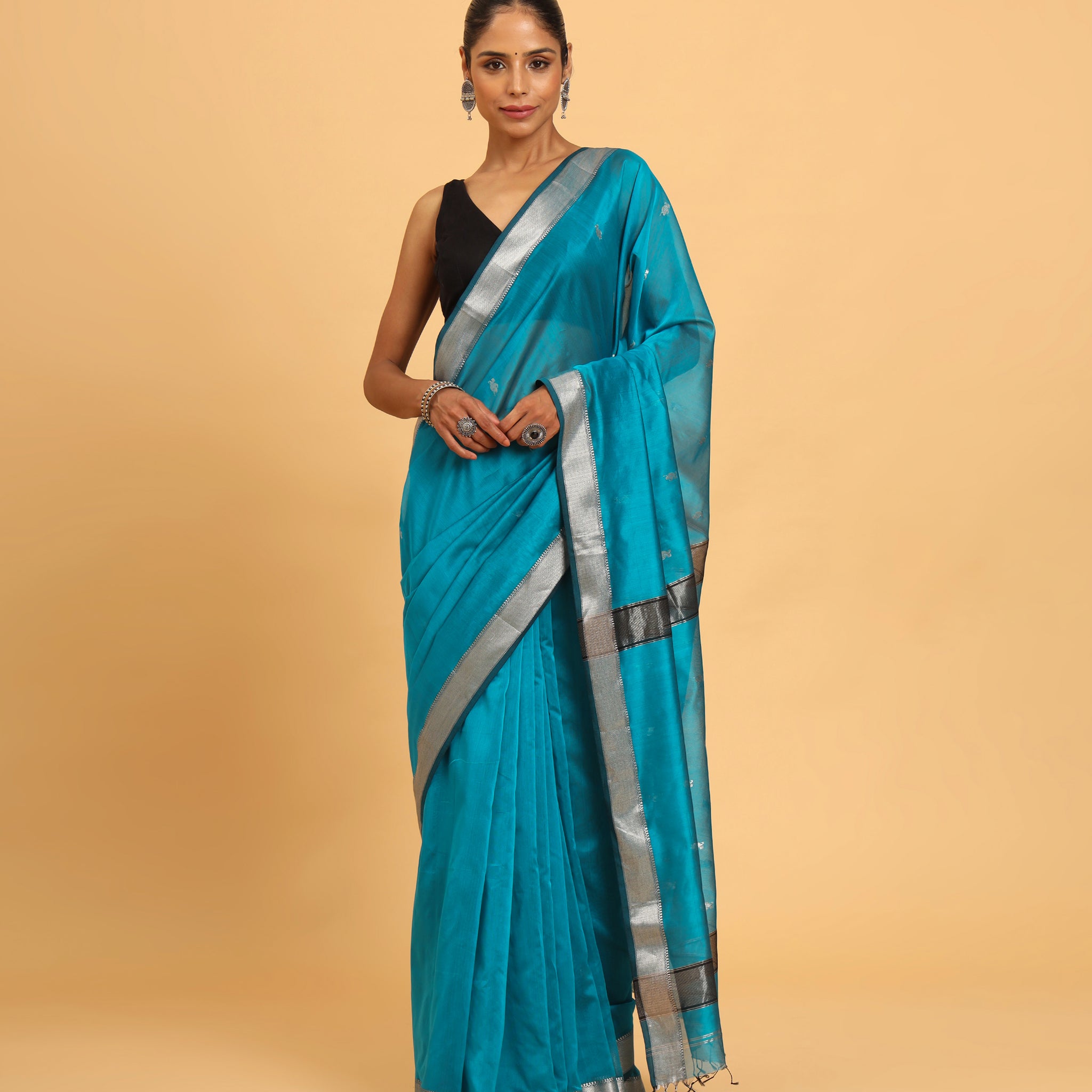 Rama Blue Maheshwari Silk Cotton Silver Jari Butti Saree