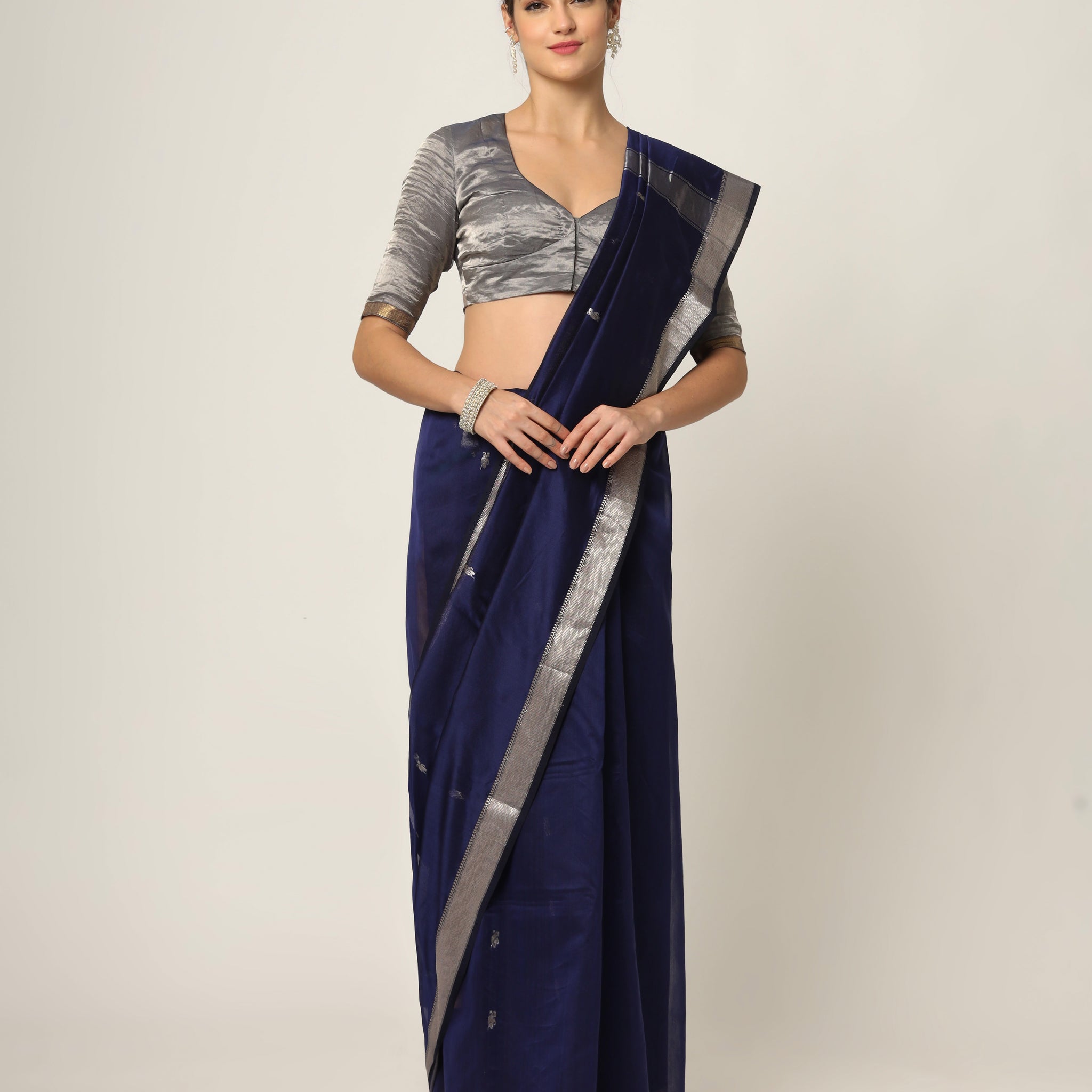 Purple Maheshwari Handloom Silk Cotton With SIlver Jari Booti