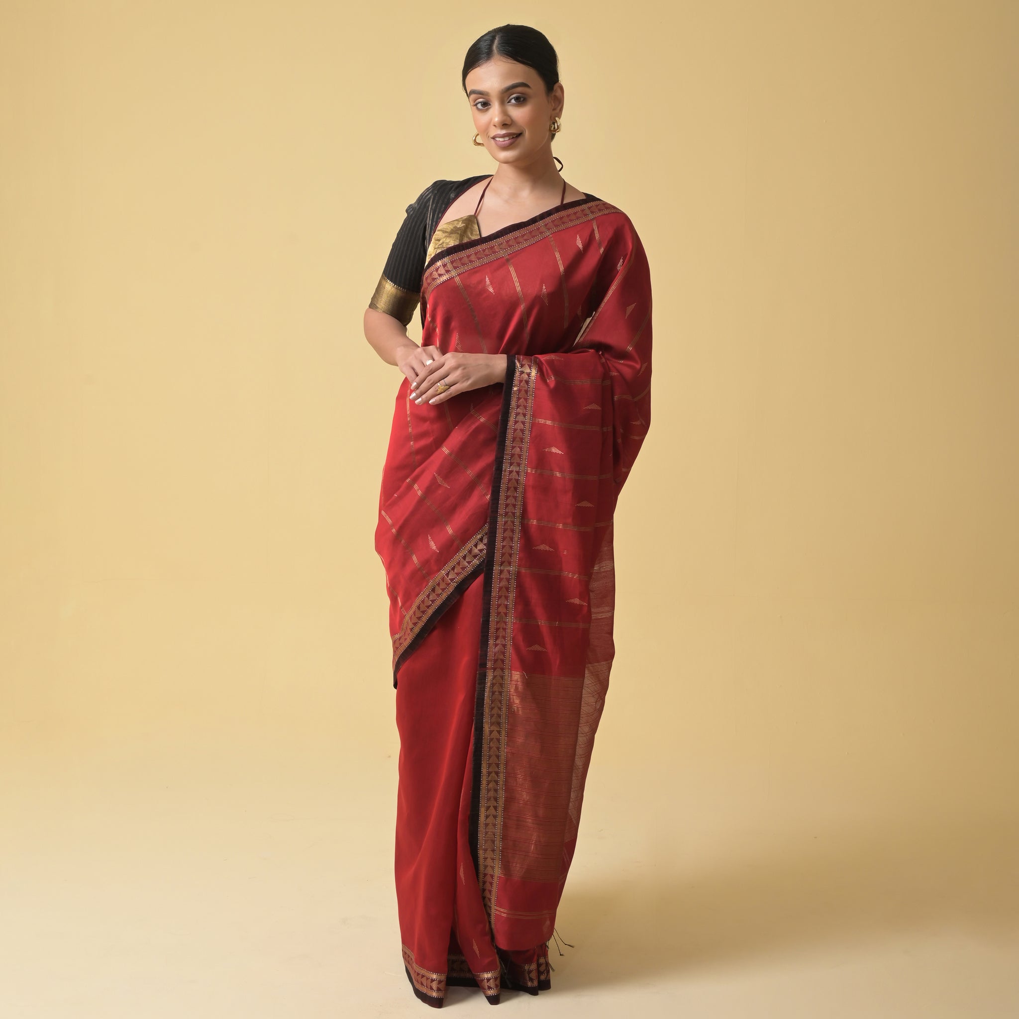 Rust Red Maheshwari Handwoven Silk Cotton Jari Booti Saree