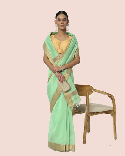 Pastel Green Maheshwari silk cotton with jari Butti Pallu