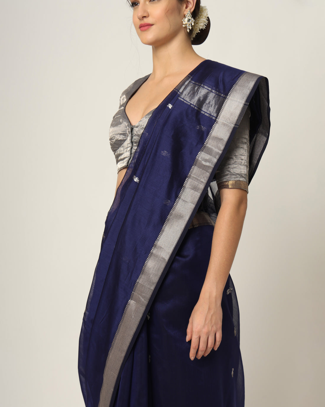 Purple Maheshwari Handloom Silk Cotton With SIlver Jari Booti