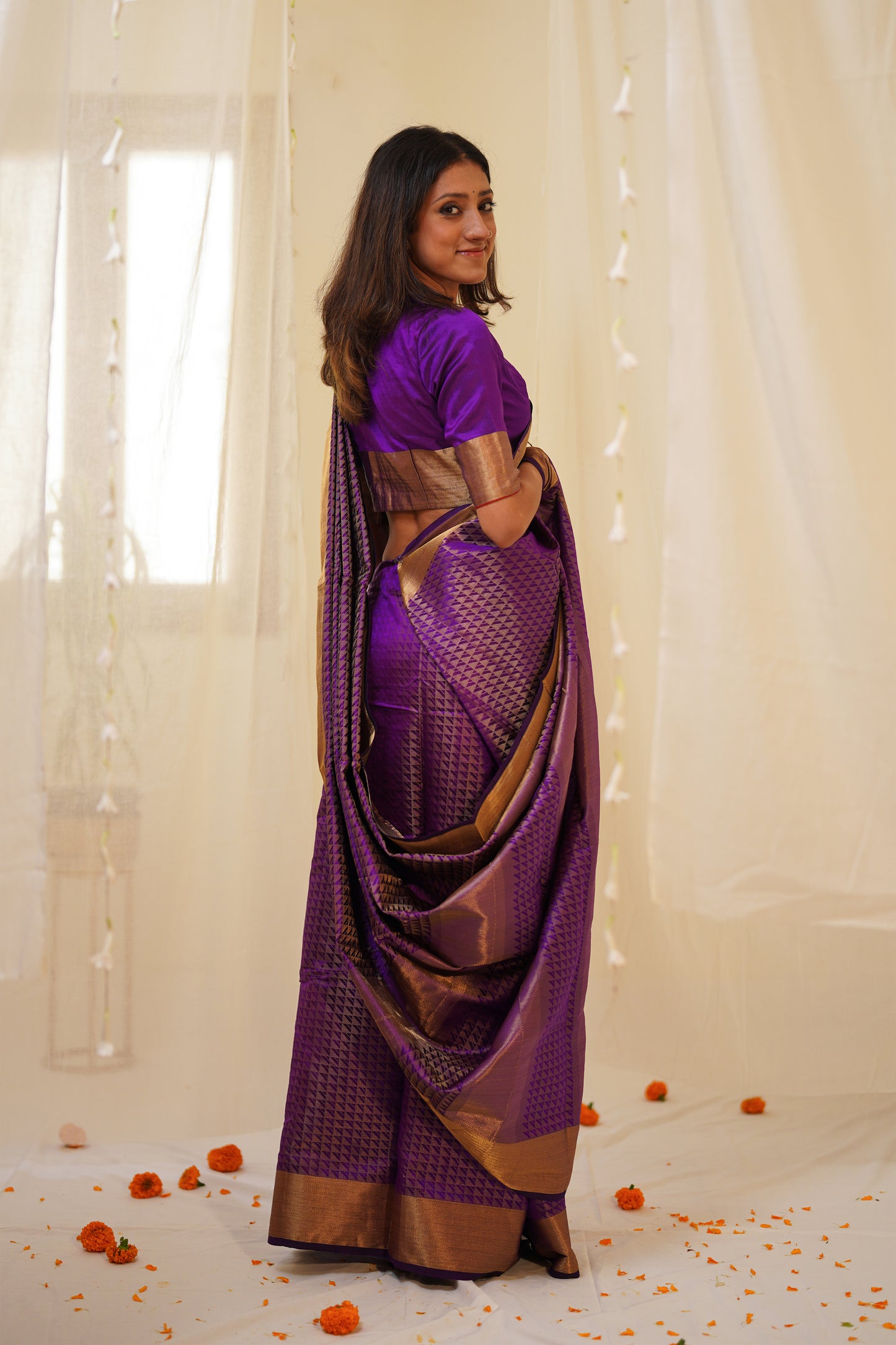 Purple Pure Silk Maheshwari Saree with Zari Pattern All Over Saree