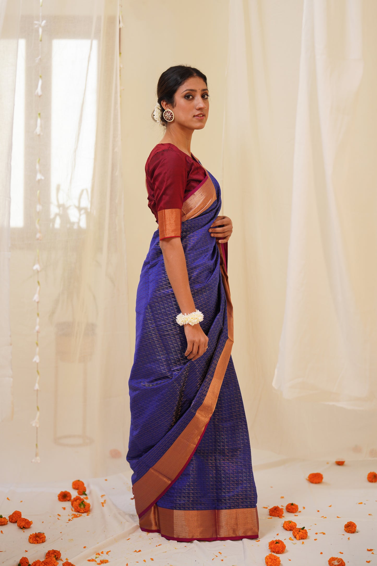 Dual Tone Blue Pure Silk Maheshwari Saree Zari Pattern All Over