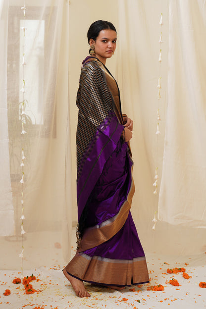 Deep Purple Pure Silk Maheshwari Saree with Multicolour Designer Jalla Pallu and Gold Border