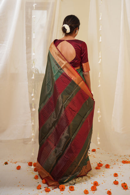 Dual Tone Green and Silk Pure Silk Maheshwari Saree with Striped Palla and Gold Border