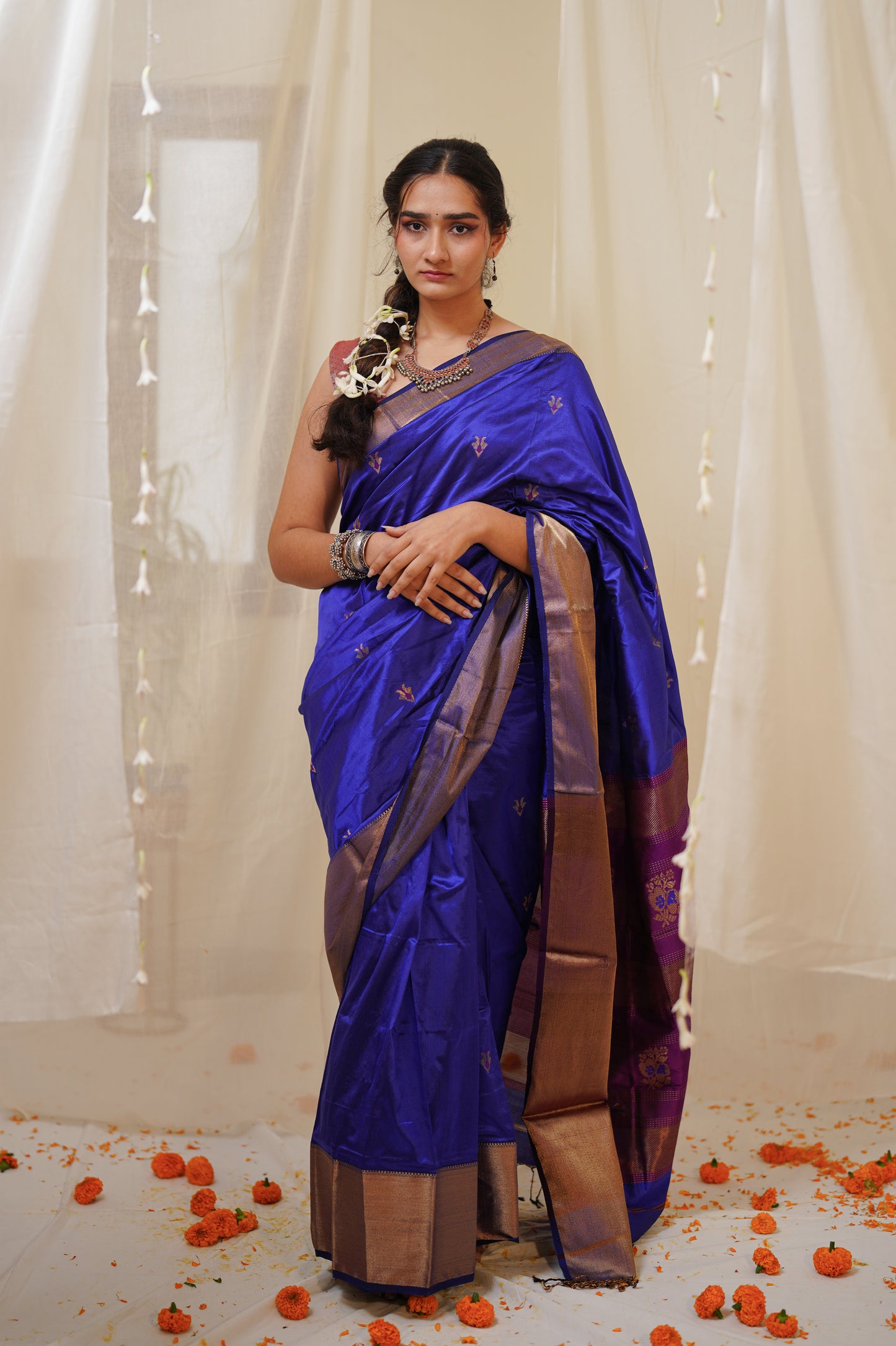 Royal Blue Pure Silk Maheshwari Saree with Wine Booti Palla and Gold Border