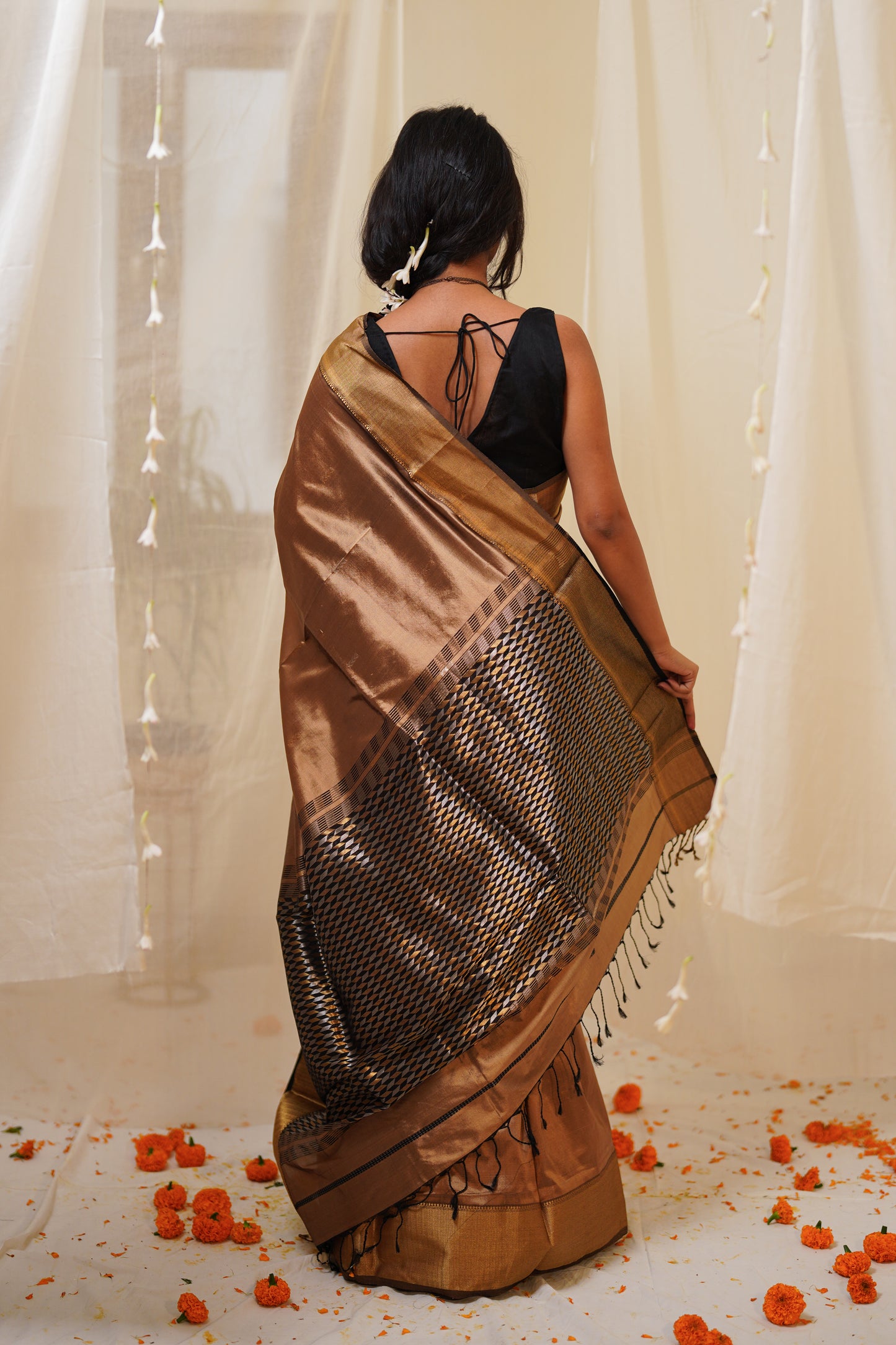 Gold Pure Silk Maheshwari Saree with Multicolour Jalla Pallu