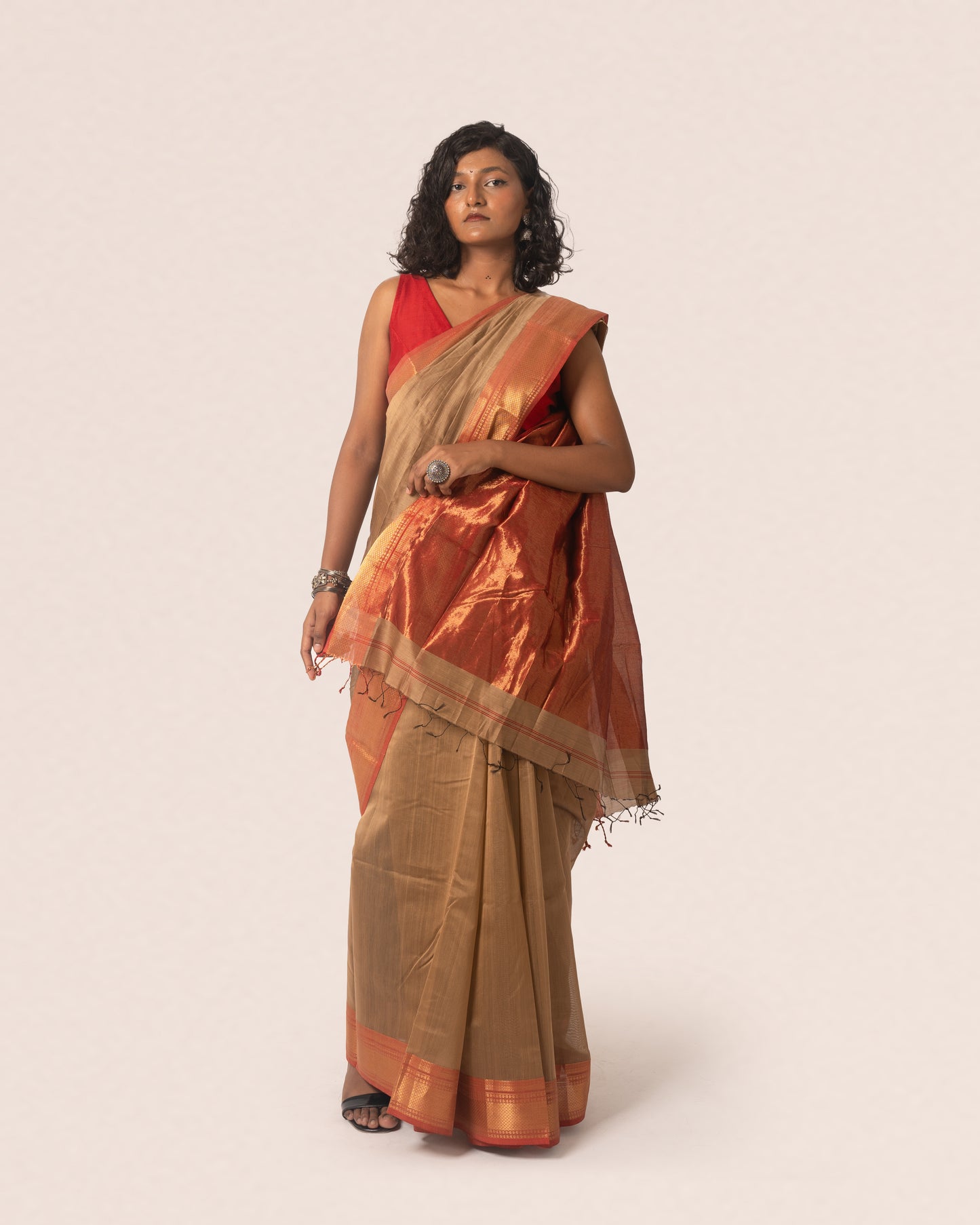 Beige Maheshwari Handwoven Silk & Cotton Saree