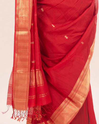 Red Pure Silk Cotton Maheshwari Booti Saree with Gold Border