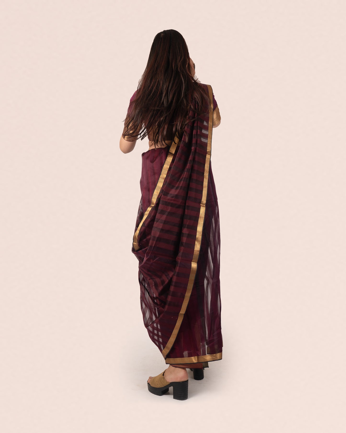 Wine Silk & Cotton Maheshwari Saree with Multicolour Palla