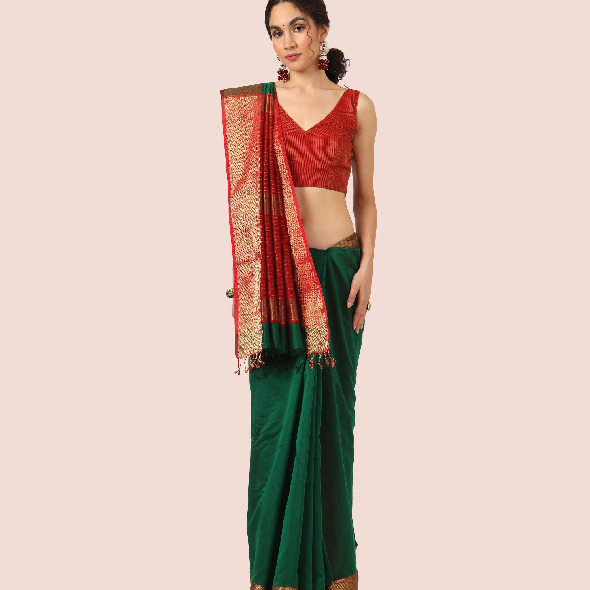 Dark Forest Green Maheshwari Handwoven with Red Jari Pallu saree