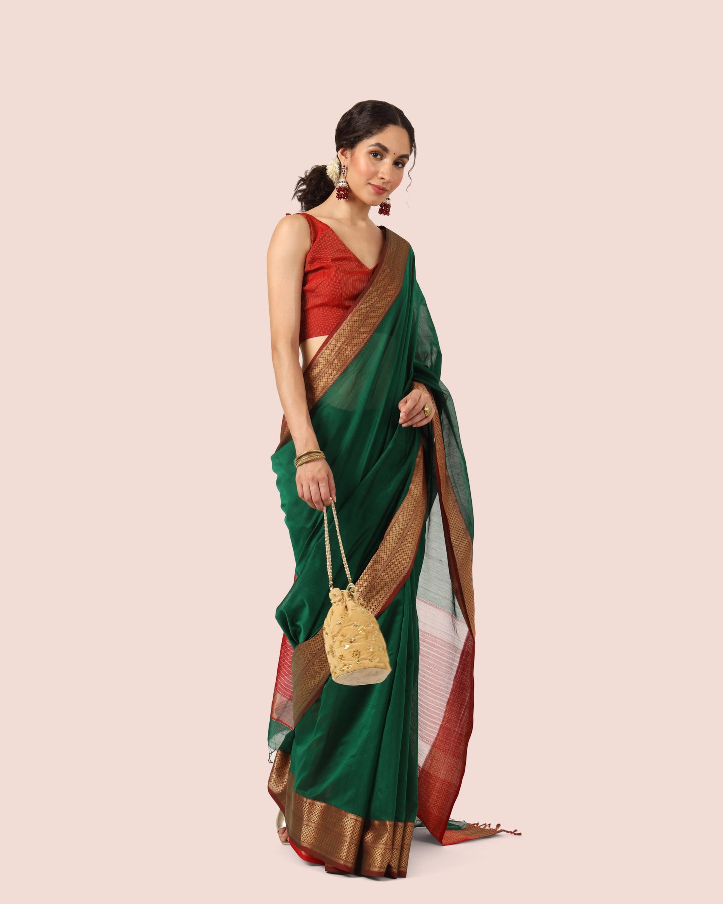 Dark Forest Green Maheshwari Handwoven with Red Jari Pallu saree