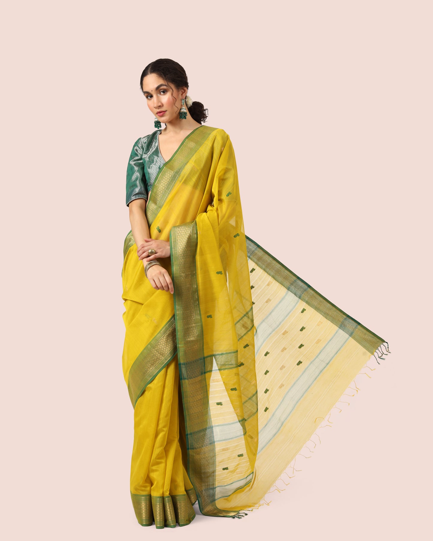 Yellow Maheshwari Handwoven Silk Cotton with Jari Butti Pallu