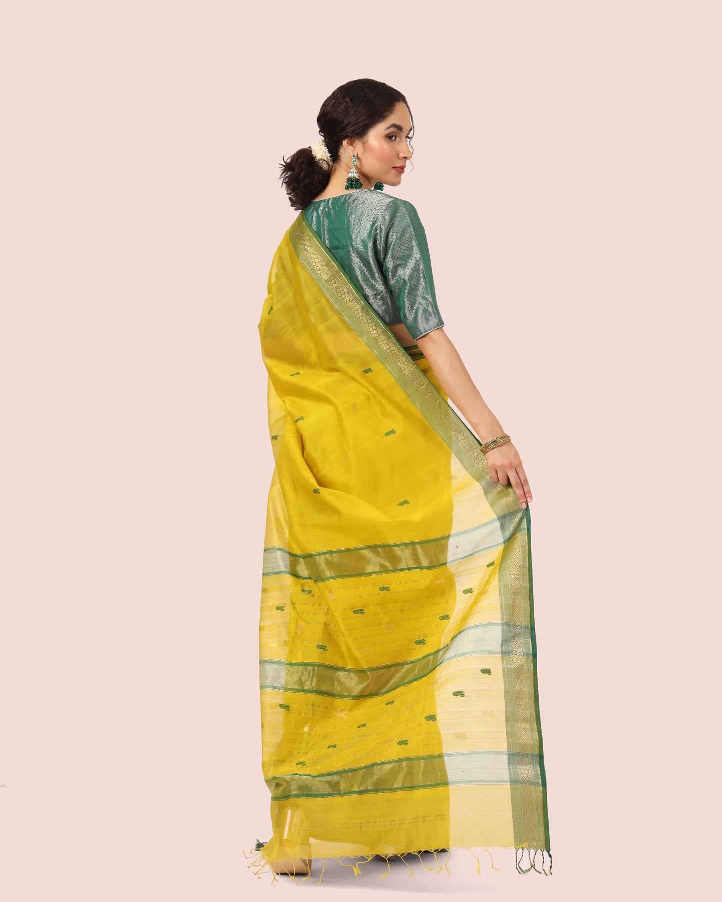 Yellow Maheshwari Handwoven Silk Cotton with Jari Butti Pallu