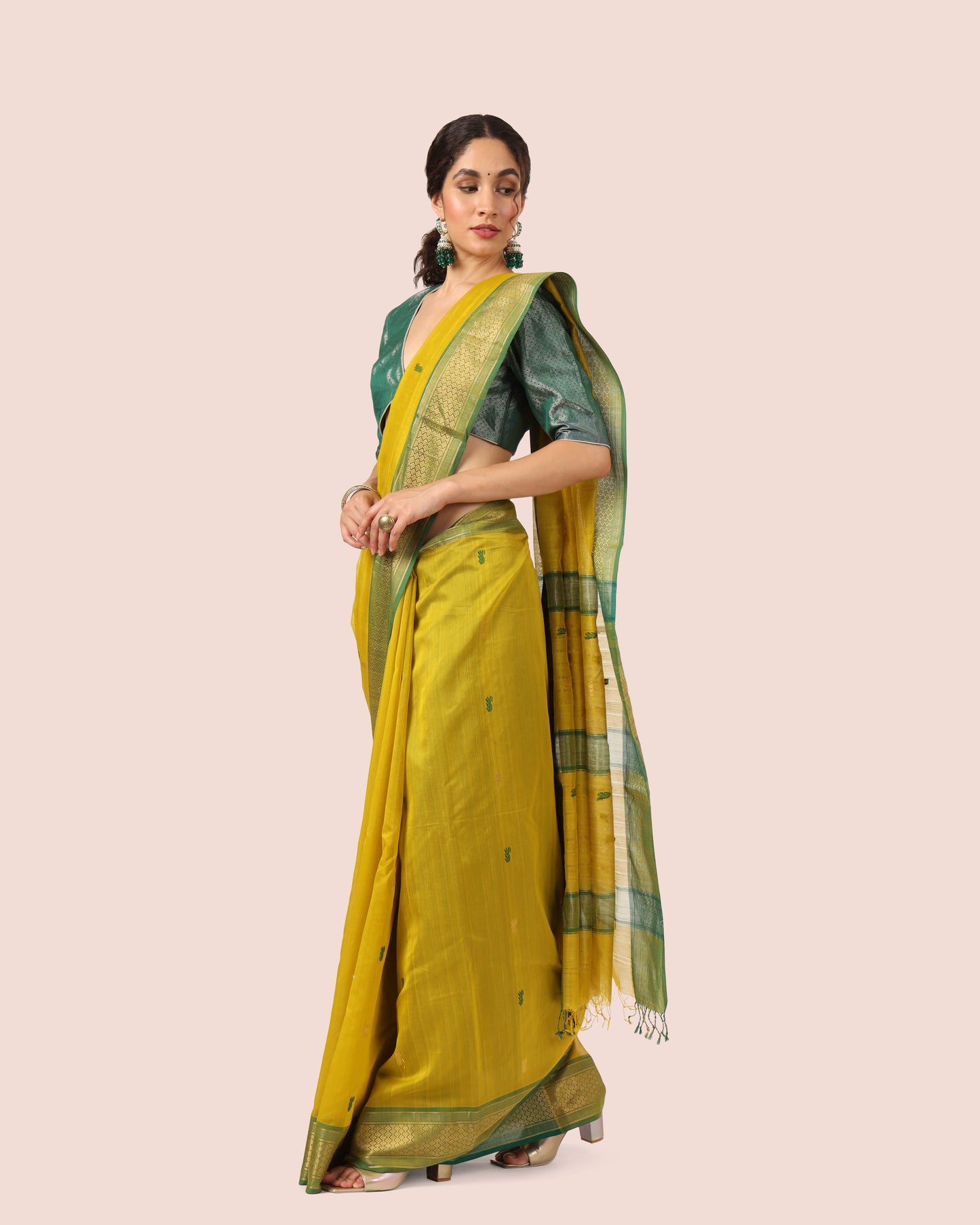 Yellow Maheshwari Handwoven Silk Cotton with Jari Butti Pallu