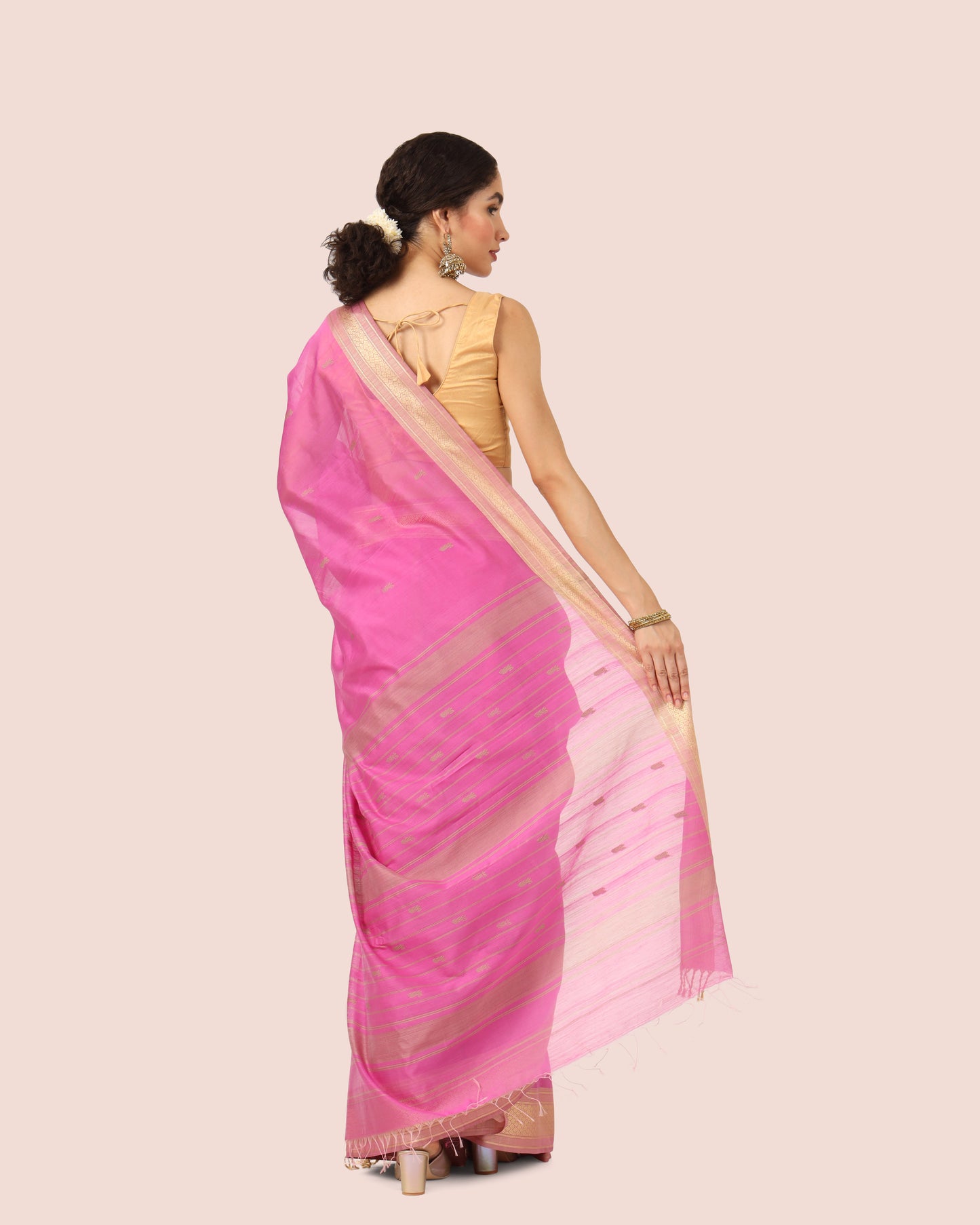 Pink Maheshwari Handwoven Silk Cotton With Butti Pallu