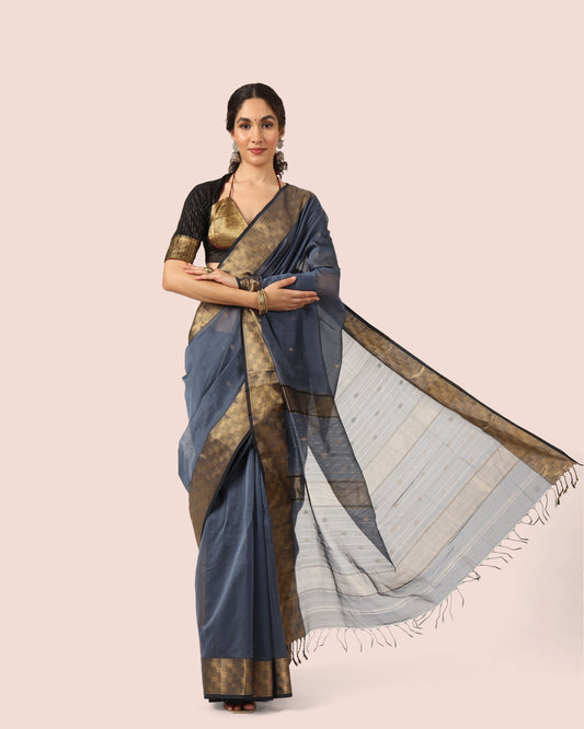 Dark grey Maheshwari Handwoven Jari Butti Pallu