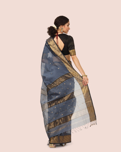 Dark grey Maheshwari Handwoven Jari Butti Pallu