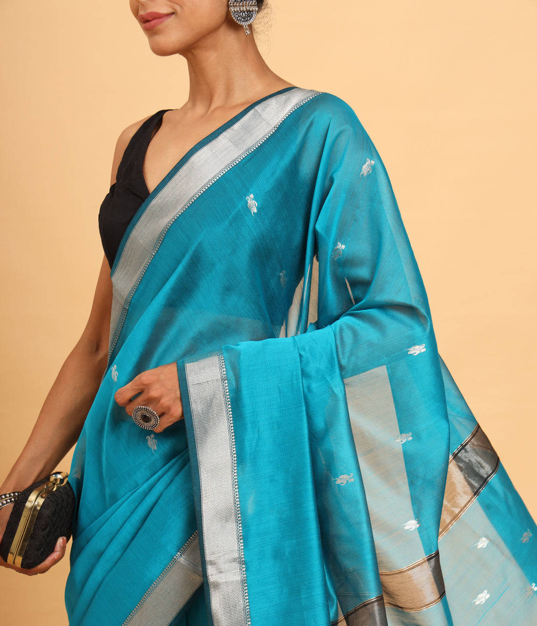 Rama Blue Maheshwari Silk Cotton Silver Jari Butti Saree