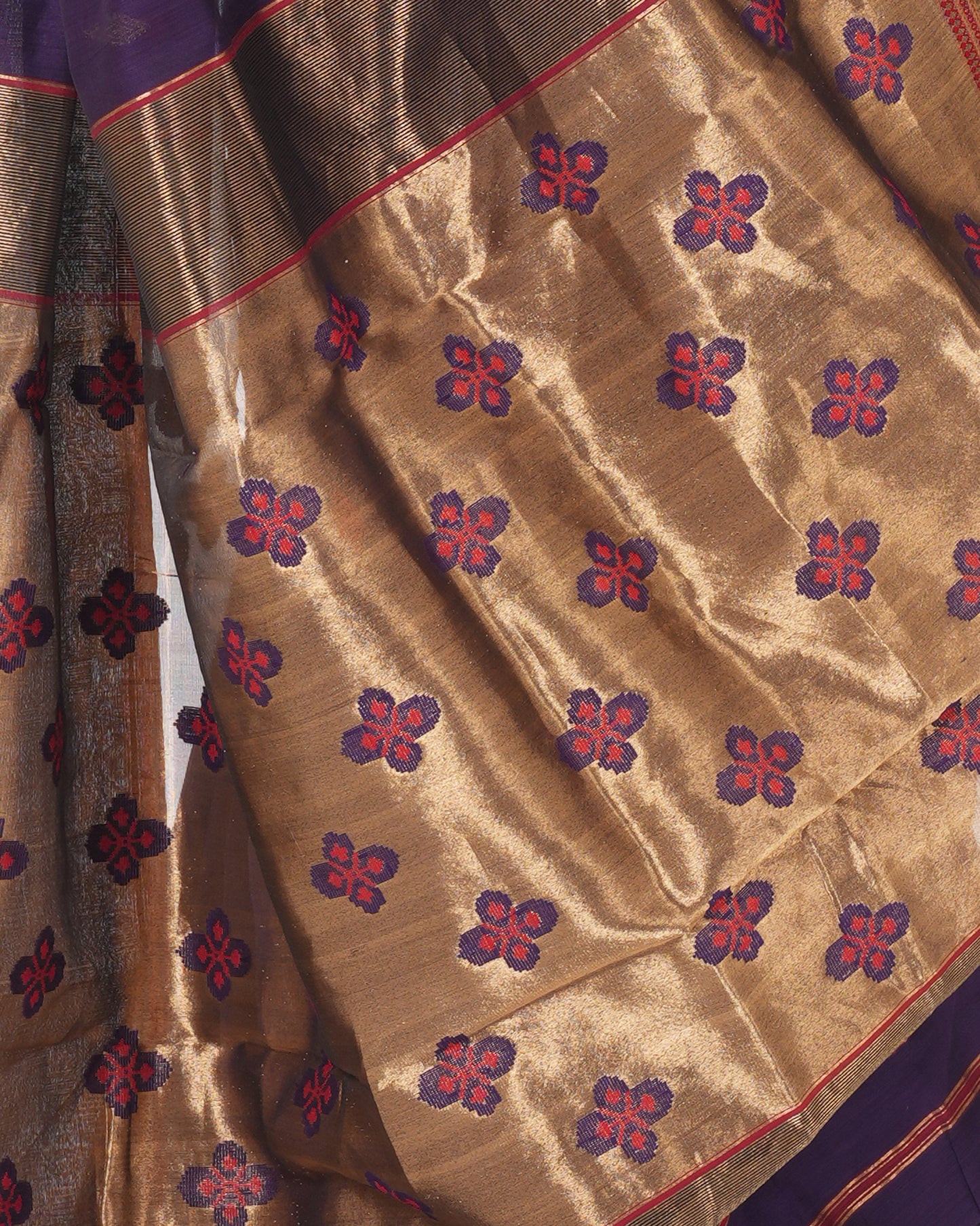 Purple Pure Silk Cotton Maheshwari Saree with Booti and Golden Border