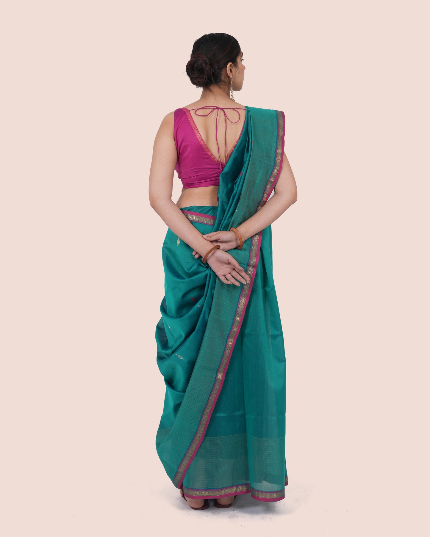 Teal Green Pure Silk Cotton Maheshwari Saree with Dark Pink Border