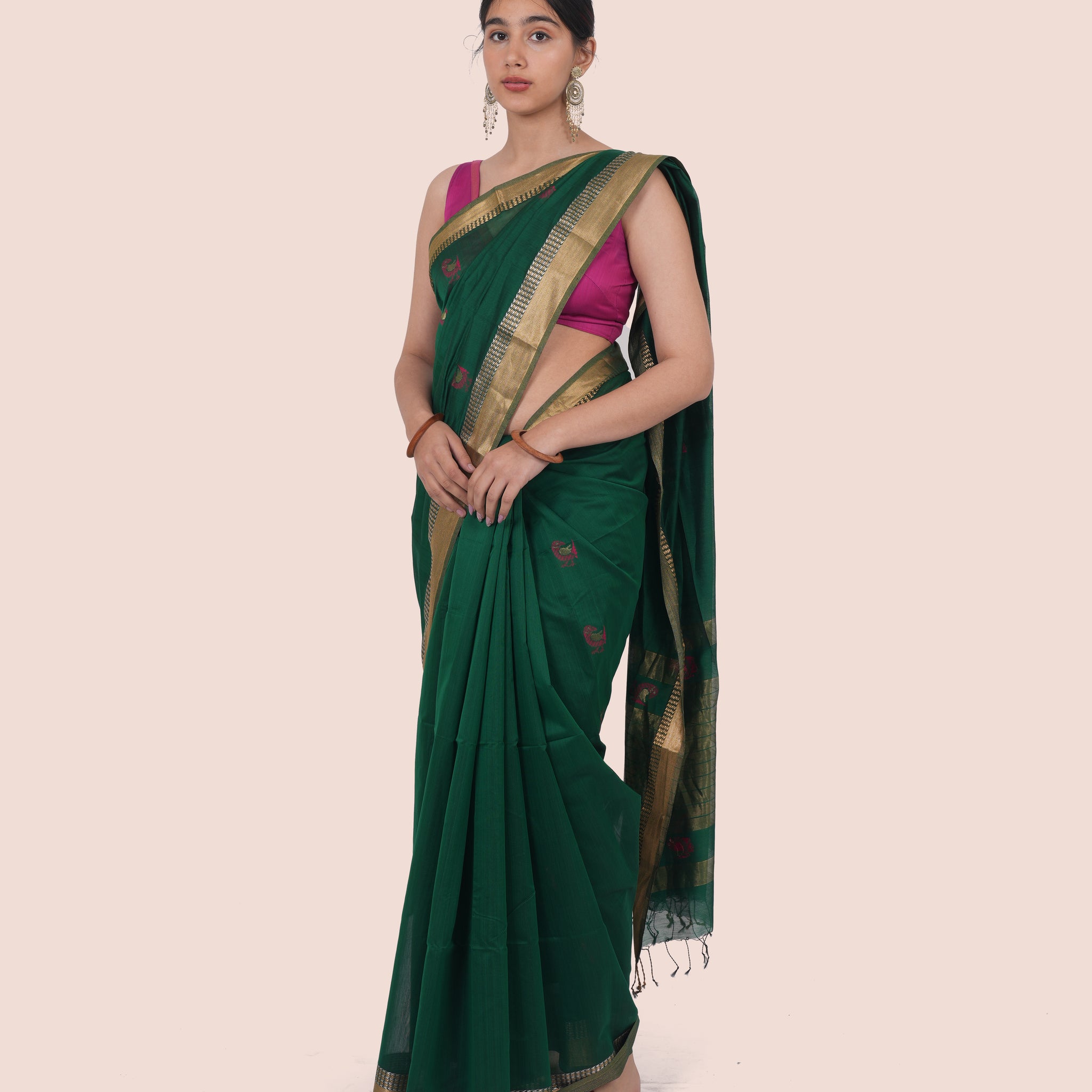 Dark Green Handwoven Silk Cotton Maheshwari Booti Saree with Golden Zari Border