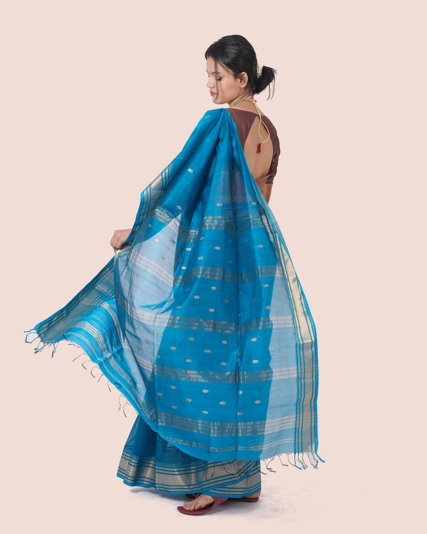 Blue Handwoven  Silk Cotton Maheshwari Saree