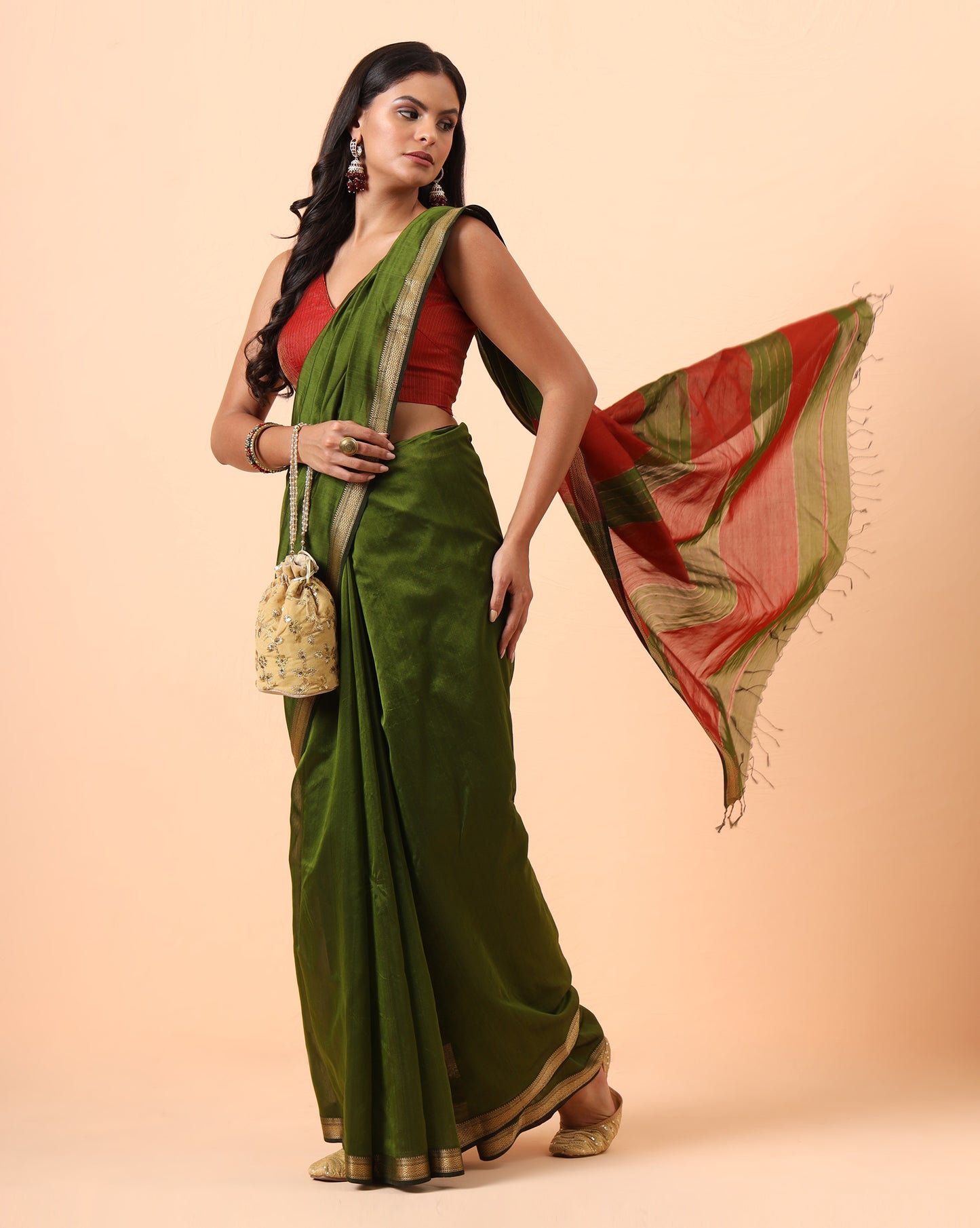 Olive Green Maheshwari Handwoven saree