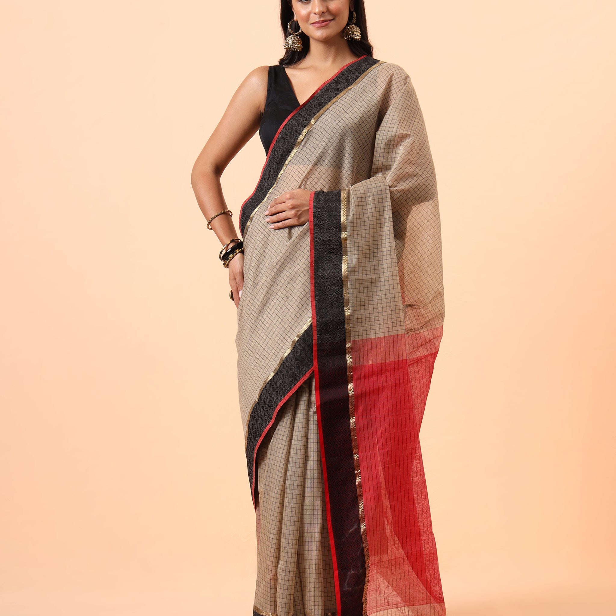 Beige Checks Resham Border Maheshwari Handwoven Saree