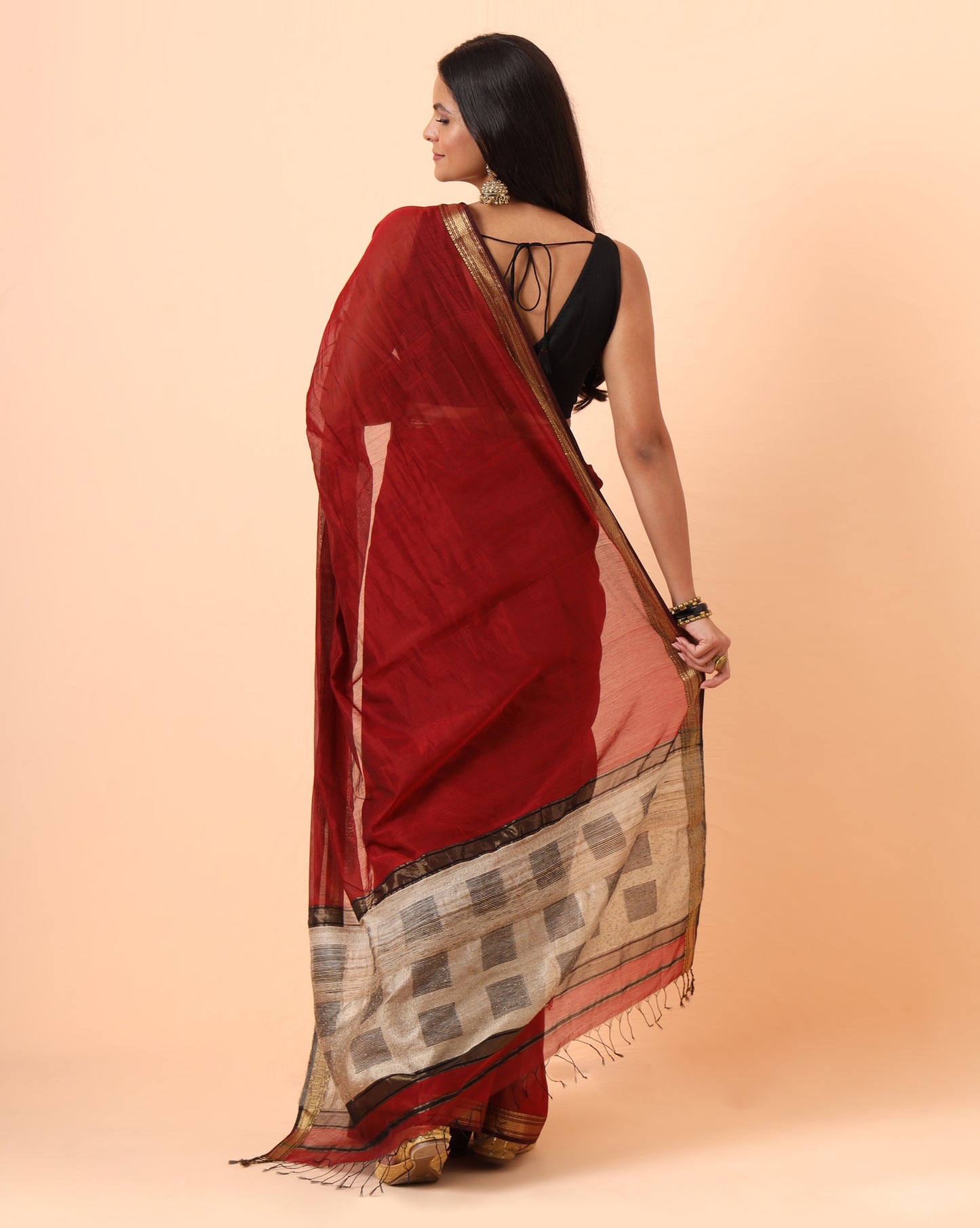 Maroon Maheshwari Saree with Jute Pallu Work