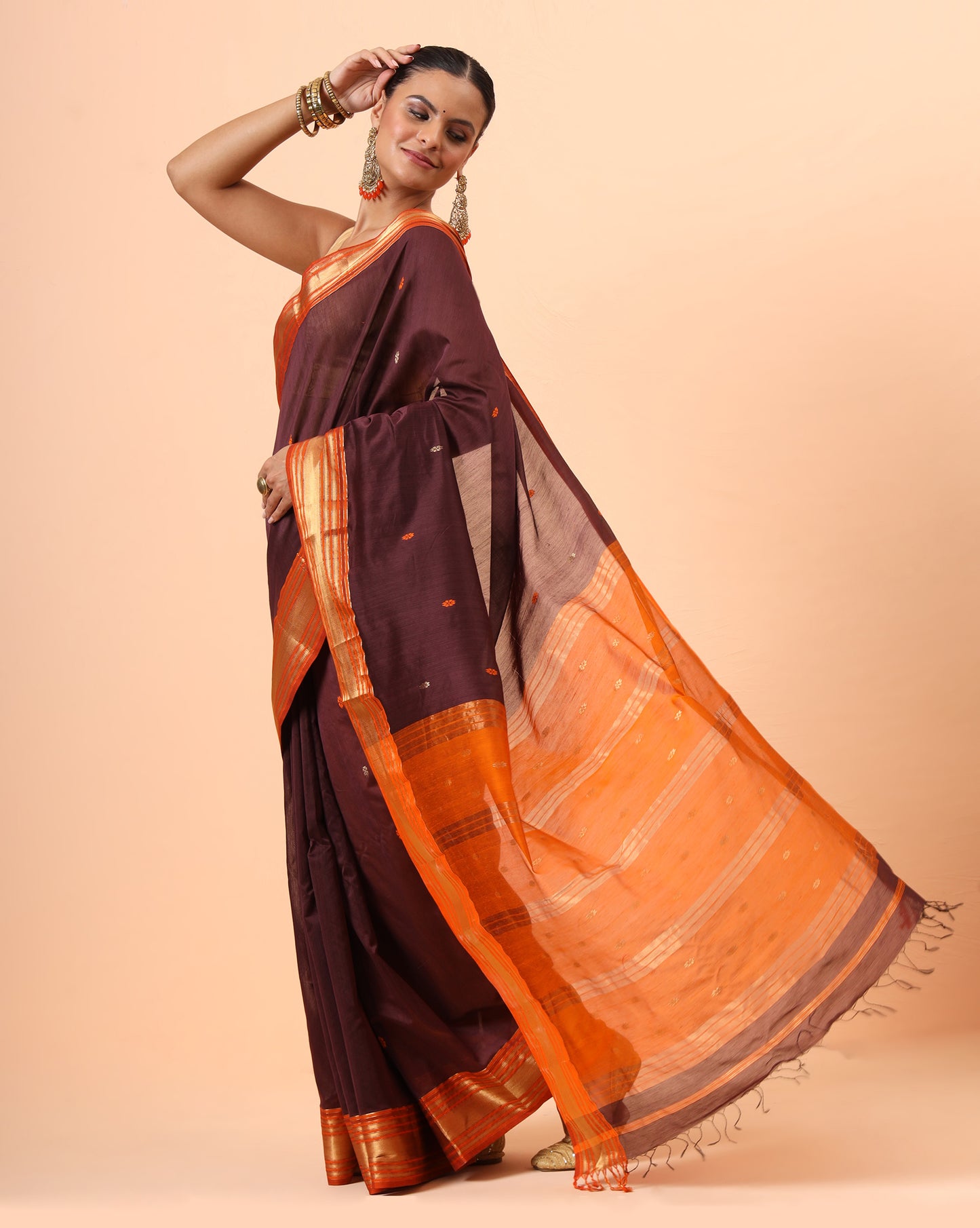 Wine Maheshwari Handwoven Jari Butti Pallu